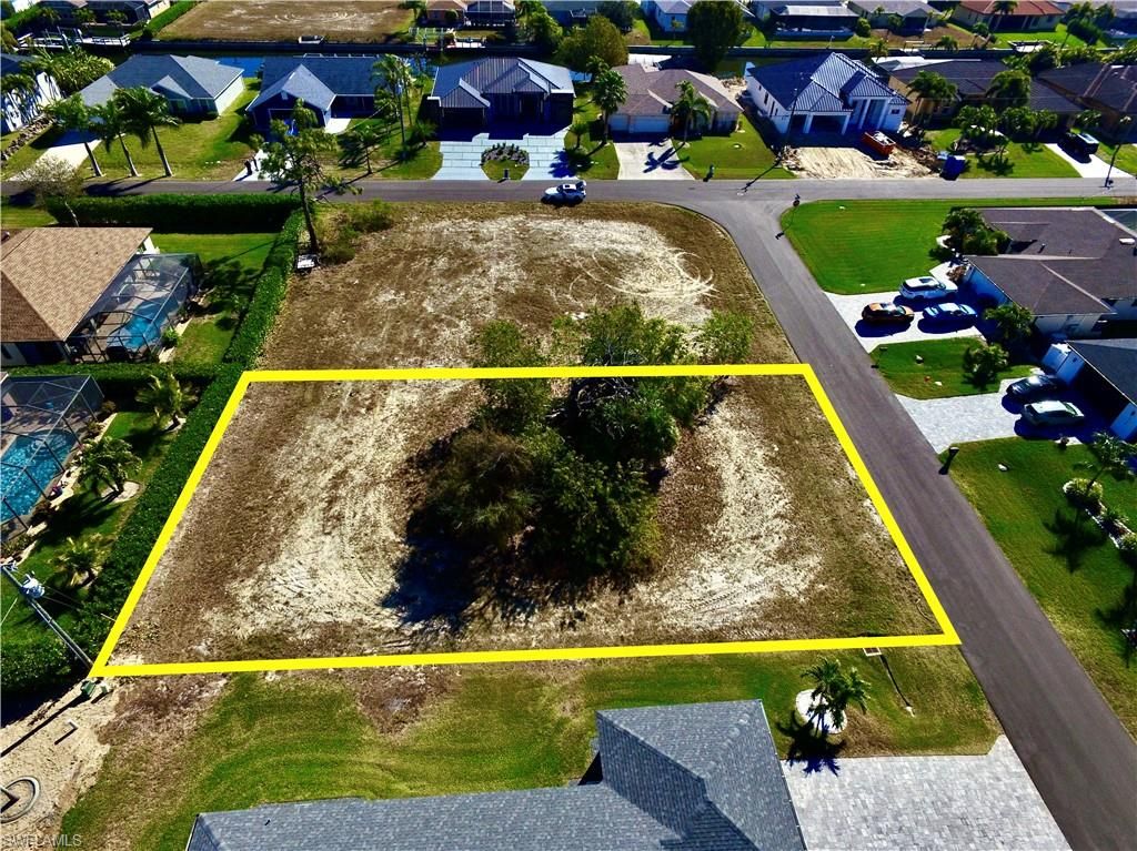 1727 SW 39th ST, CAPE CORAL, FL 33914 — photo 4