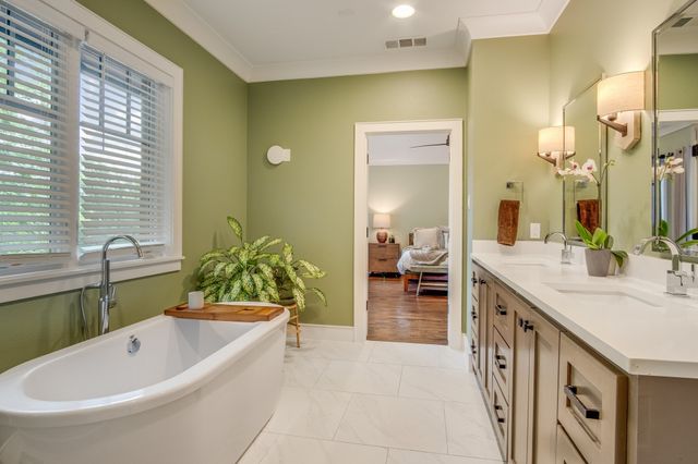 5947 Goliad Avenue, Dallas, TX 75206