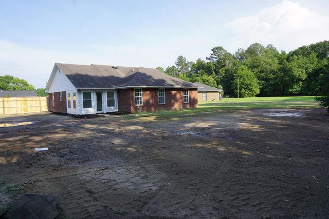 3115 Tuckaway Drive, Sumter, SC 29154