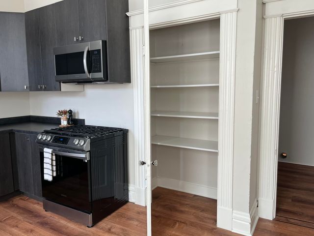 1523 Greenup Street, 1, 2 ,3, Covington, KY 41011