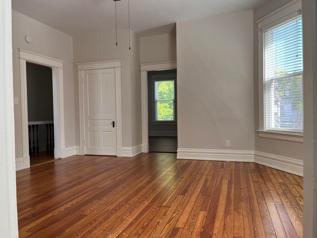 1523 Greenup Street, 1, 2 ,3, Covington, KY 41011