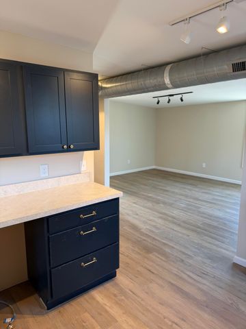 1523 Greenup Street, 1, 2 ,3, Covington, KY 41011