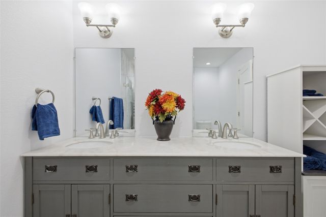 926 S Waverly Drive, Dallas, TX 75208