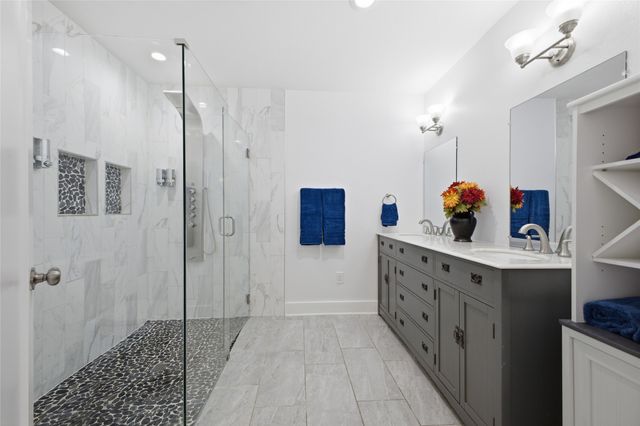 926 S Waverly Drive, Dallas, TX 75208