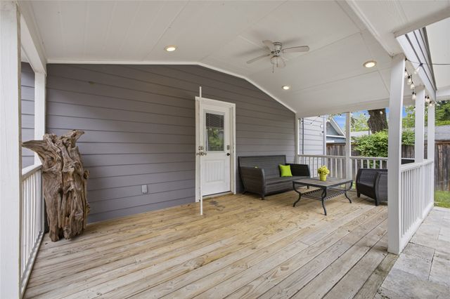926 S Waverly Drive, Dallas, TX 75208