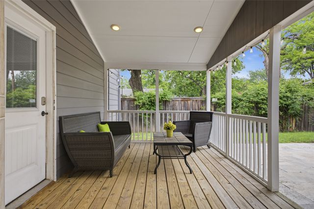 926 S Waverly Drive, Dallas, TX 75208