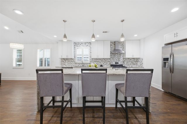 926 S Waverly Drive, Dallas, TX 75208