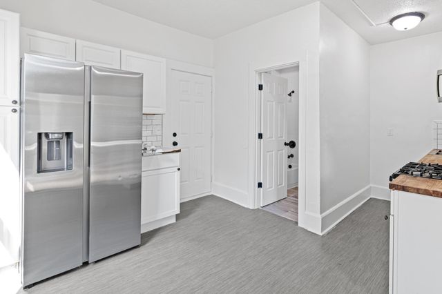 2820 12th Avenue S, Minneapolis, MN 55407