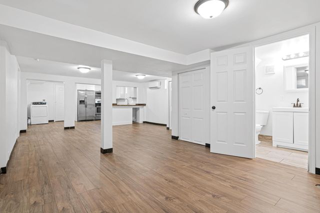 2820 12th Avenue S, Minneapolis, MN 55407
