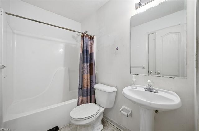 2210 Chesterfield LOOP, Chesapeake, VA 23323