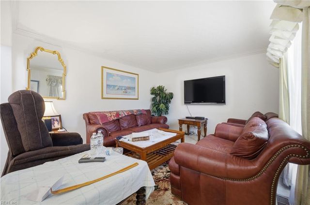 2210 Chesterfield LOOP, Chesapeake, VA 23323