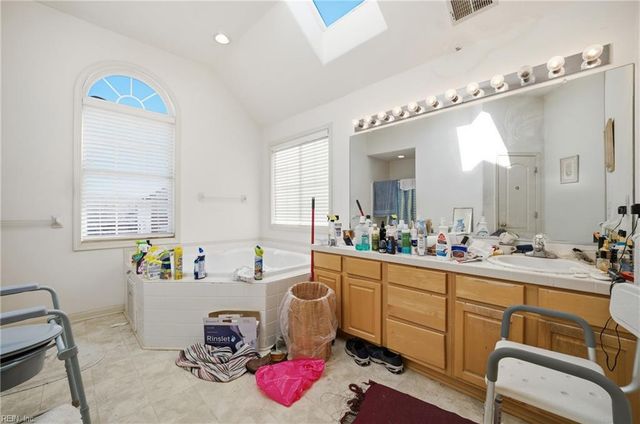 2210 Chesterfield LOOP, Chesapeake, VA 23323