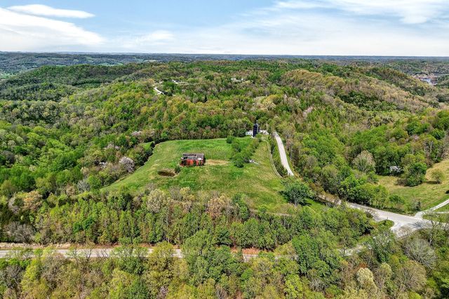 5175 Dale Ridge Rd, Liberty, TN 37095