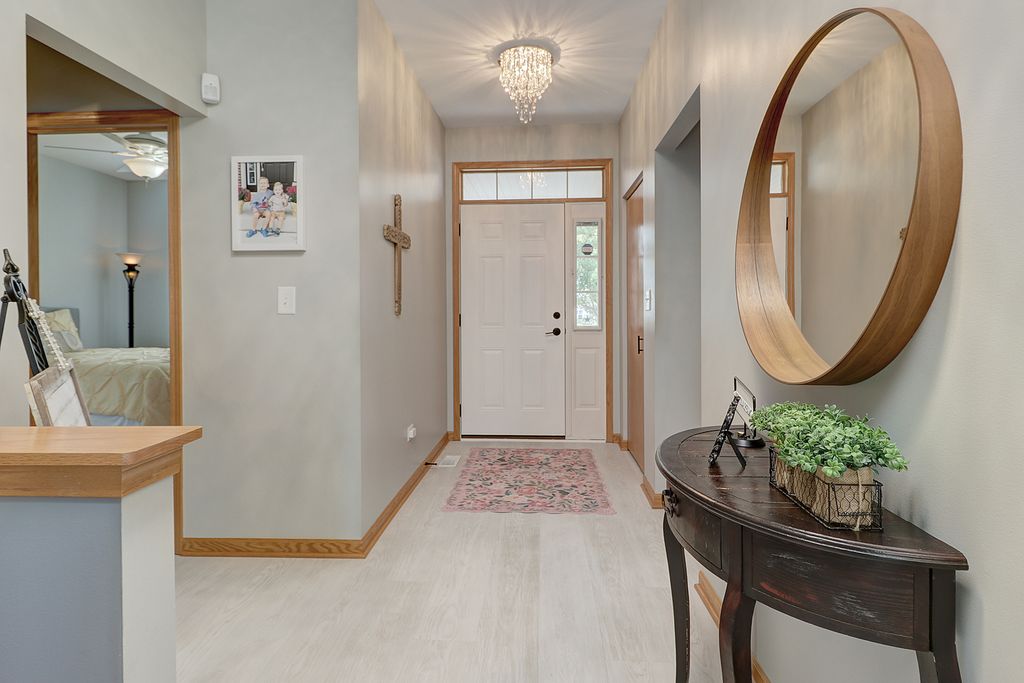 1635 Augusta Lane, Shorewood, IL 60404 — photo 2