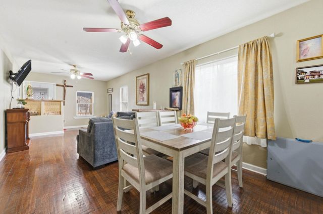 1105 S Saint Francis St, Wichita, KS 67211