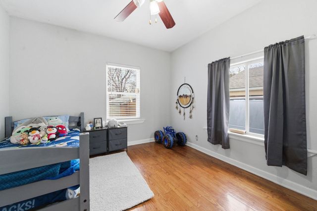 1105 S Saint Francis St, Wichita, KS 67211