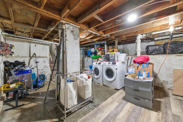 1105 S Saint Francis St, Wichita, KS 67211