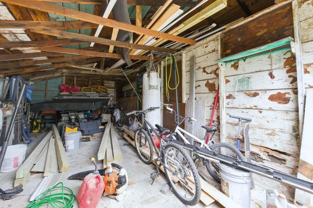 1105 S Saint Francis St, Wichita, KS 67211