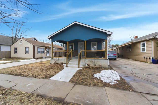 1105 S Saint Francis St, Wichita, KS 67211