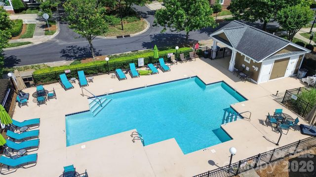 18422 Mizzenmast Avenue, Cornelius, NC 28031