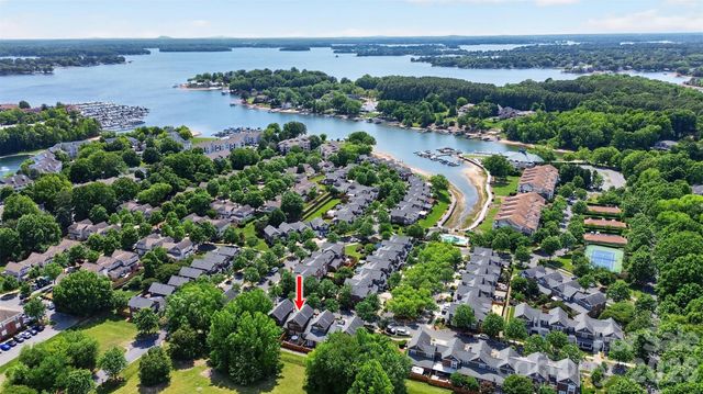 18422 Mizzenmast Avenue, Cornelius, NC 28031