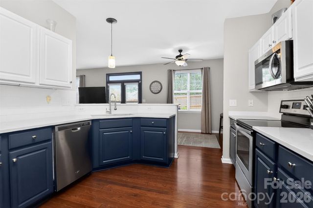 18422 Mizzenmast Avenue, Cornelius, NC 28031