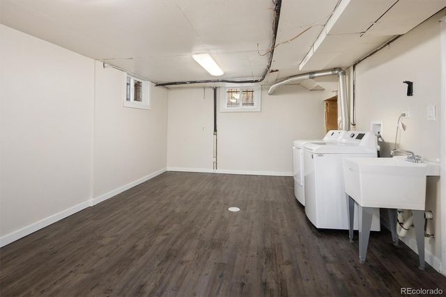 1260 Bellaire Street, Denver, CO 80220