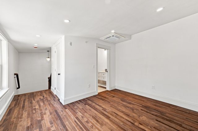 58 Granite Street 1, Gloucester, MA 01930