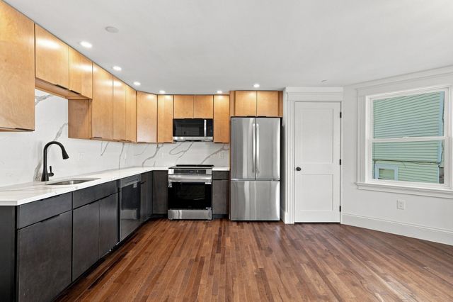 58 Granite Street 1, Gloucester, MA 01930