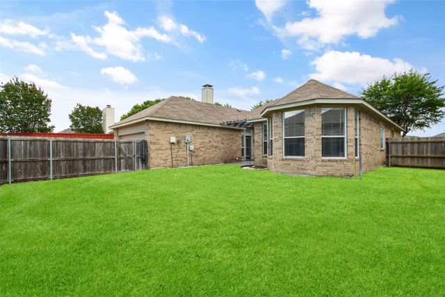 7501 Caribbean Drive, Rowlett, TX 75088