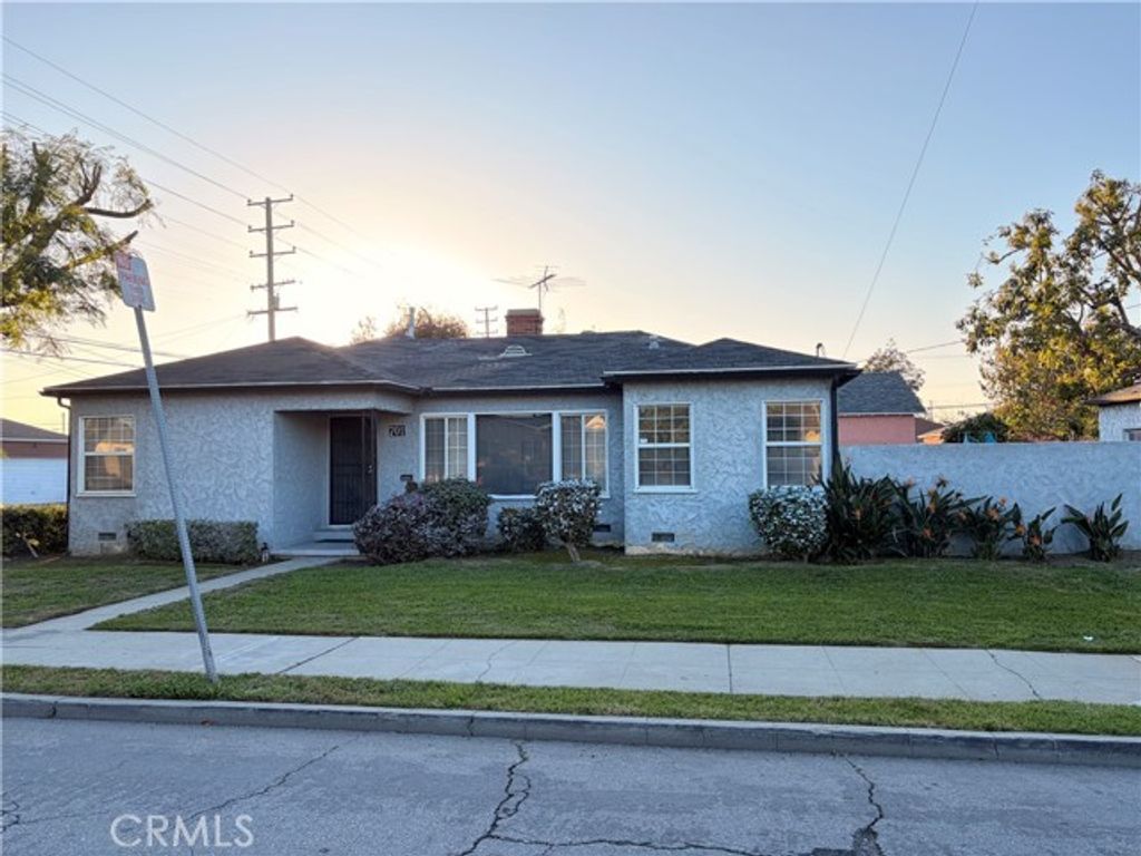 701 N Spring Avenue, Compton, CA 90221