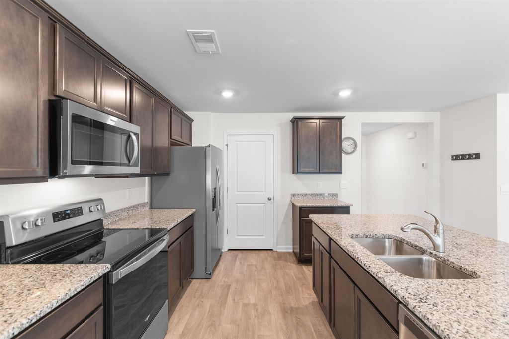 532 Woodland Farms Circle, Aynor, SC 29511 — photo 3