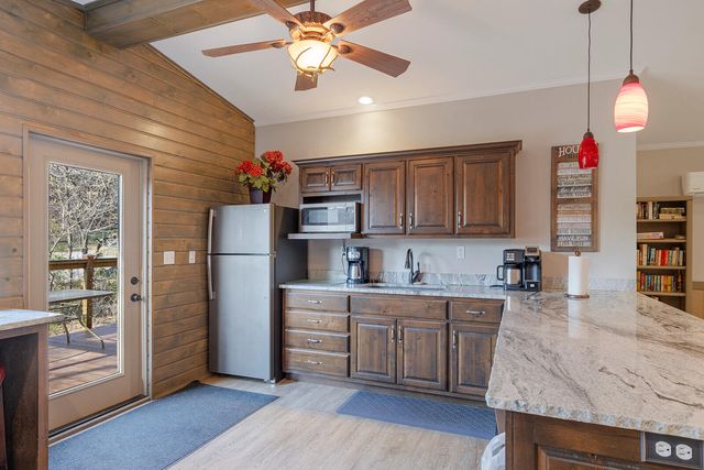 7811 Cozy Cove Road 11, Branson, MO 65616