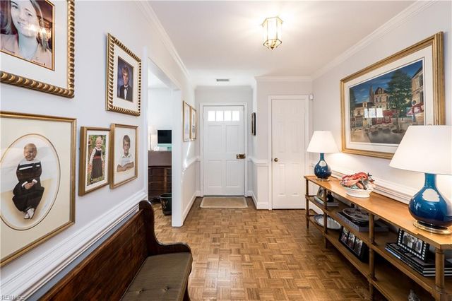 420 Linkhorn Dr Apt 16, Virginia Beach, VA 23451