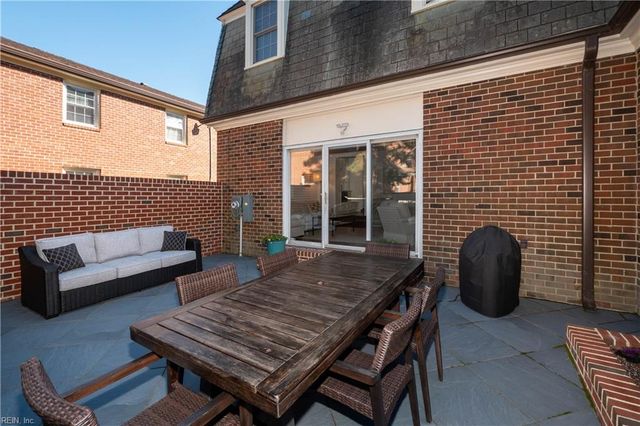 420 Linkhorn Dr Apt 16, Virginia Beach, VA 23451