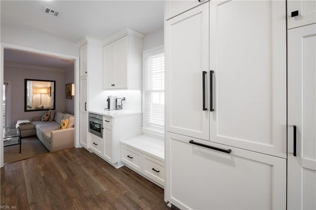 420 Linkhorn Dr Apt 16, Virginia Beach, VA 23451