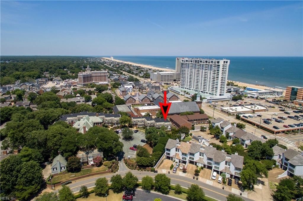 420 Linkhorn Dr Apt 16, Virginia Beach, VA 23451
