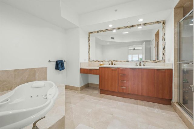 2640 Lake Shore Drive 1710, Riviera Beach, FL 33404