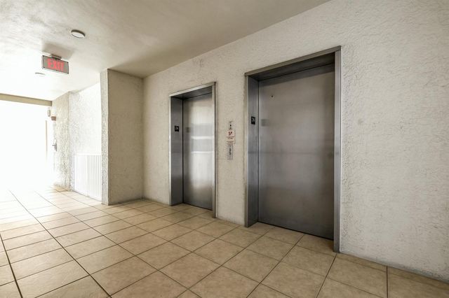 2640 Lake Shore Drive 1710, Riviera Beach, FL 33404