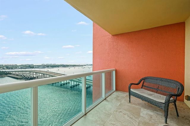 2640 Lake Shore Drive 1710, Riviera Beach, FL 33404