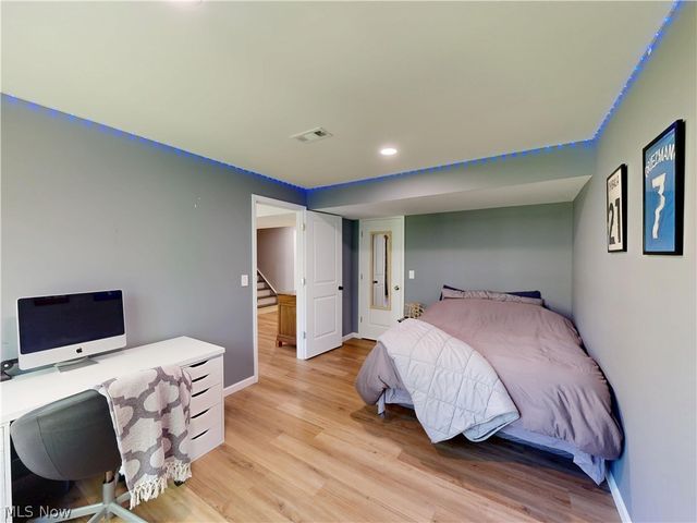 1223 Selena Grove, Green, OH 44685