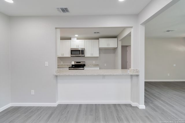 2738 Ravina St, San Antonio, TX 78222