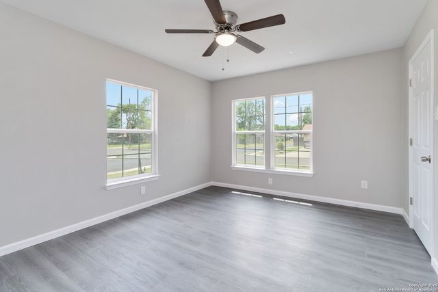 2738 Ravina St, San Antonio, TX 78222