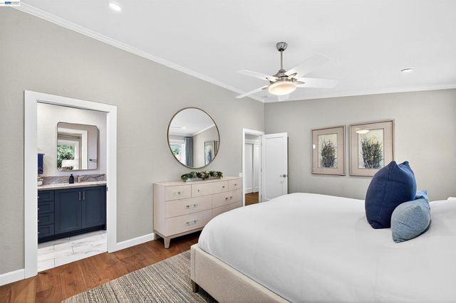 4849 Smith Gate Ct, Pleasanton, CA 94566