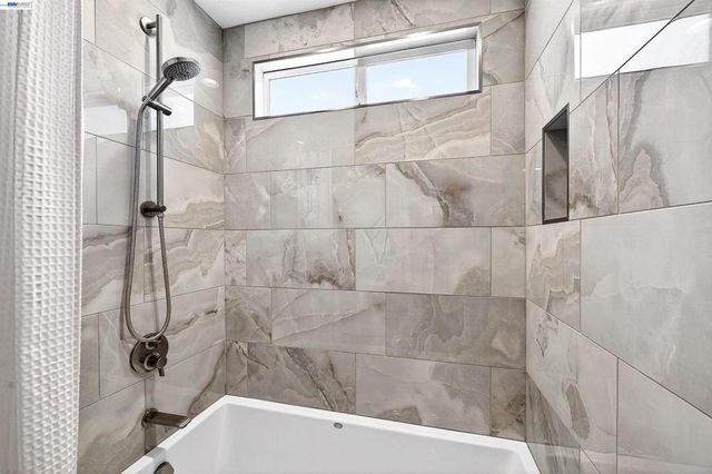 4849 Smith Gate Ct, Pleasanton, CA 94566