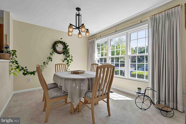 5668 GOSLING DR, Clifton, VA 20124