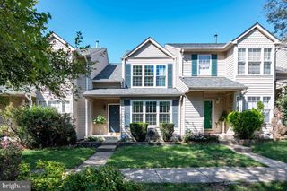 5668 GOSLING DR, Clifton, VA 20124