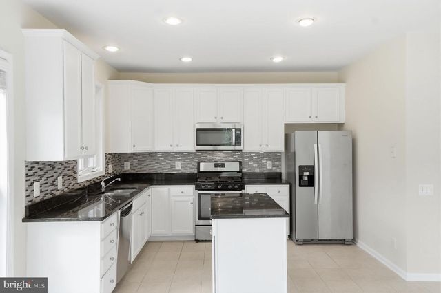 13318 SUMMER GARDEN WALK, Centreville, VA 20120