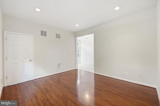 13318 SUMMER GARDEN WALK, Centreville, VA 20120