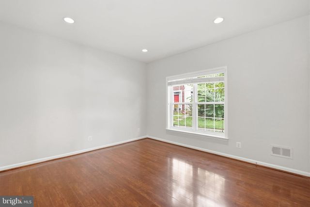 13318 SUMMER GARDEN WALK, Centreville, VA 20120